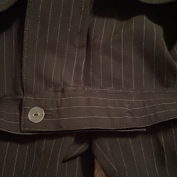 Briggs New York black pin stripped trouser size 10. NWOT - Picture 6 of 10